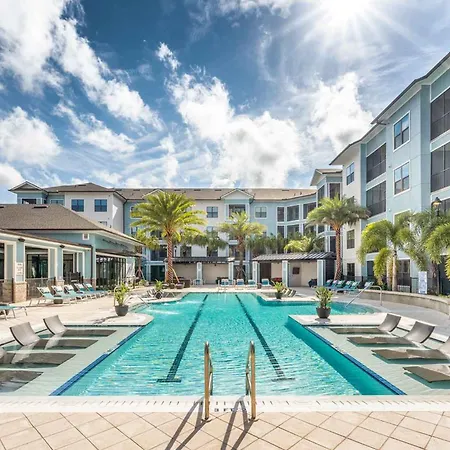 Full Apartment, Near Disney, King Bed, Pet-Friendly Full Amenities